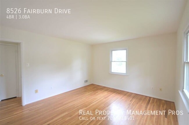 Building Photo - 8526 Fairburn Dr