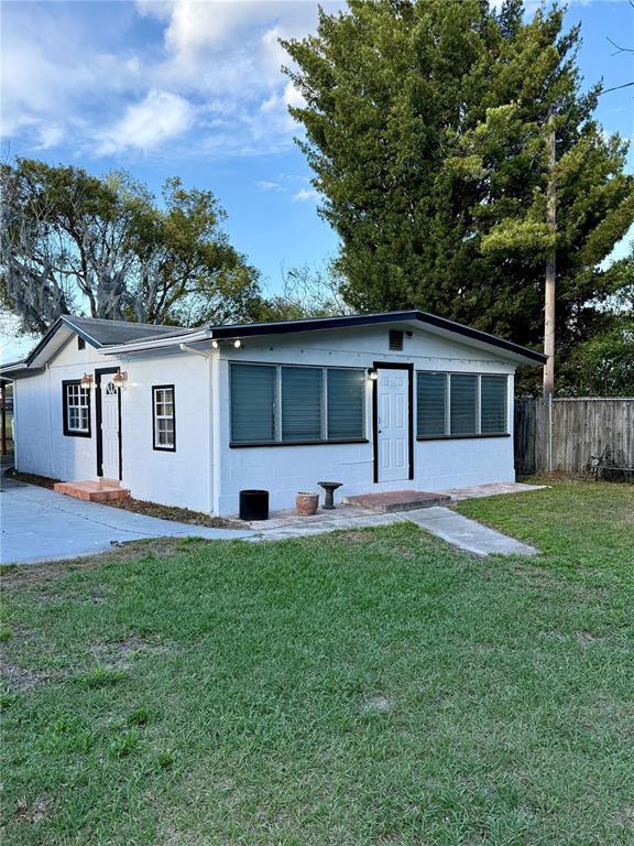 Building Photo - 106 Mason St