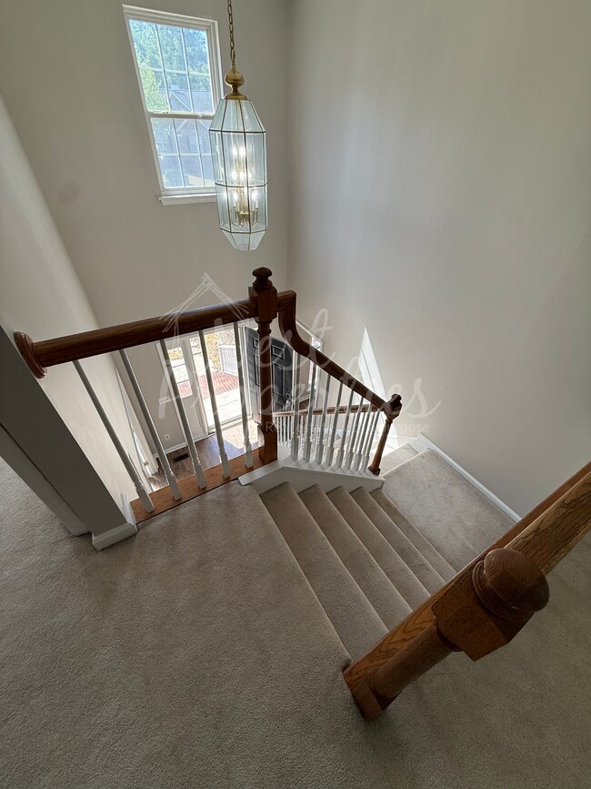 Building Photo - 9 Ashley Hall Ct