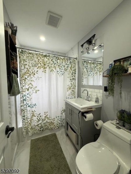 Building Photo - 827 Hobson St