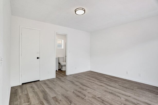 Building Photo - 8211 NW 45th Ct