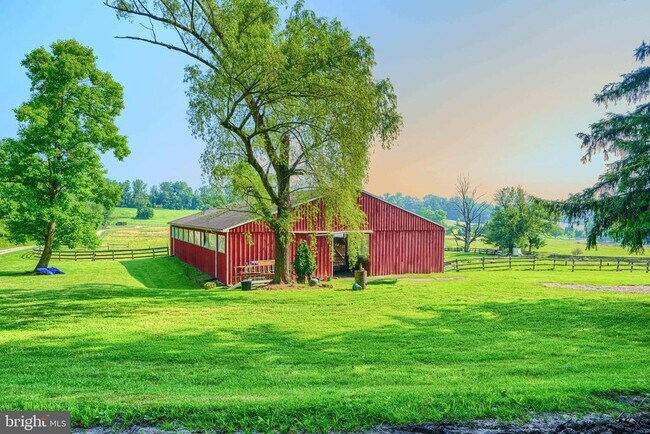 Building Photo - 2101 Tufton Ave