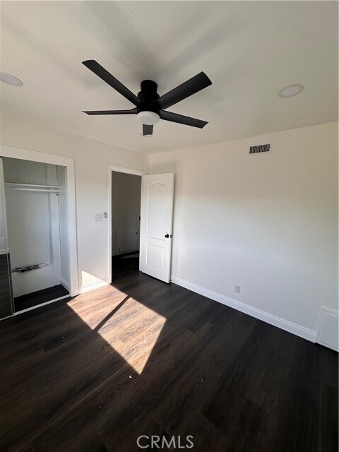 Building Photo - 12803 Tomahawk Ln