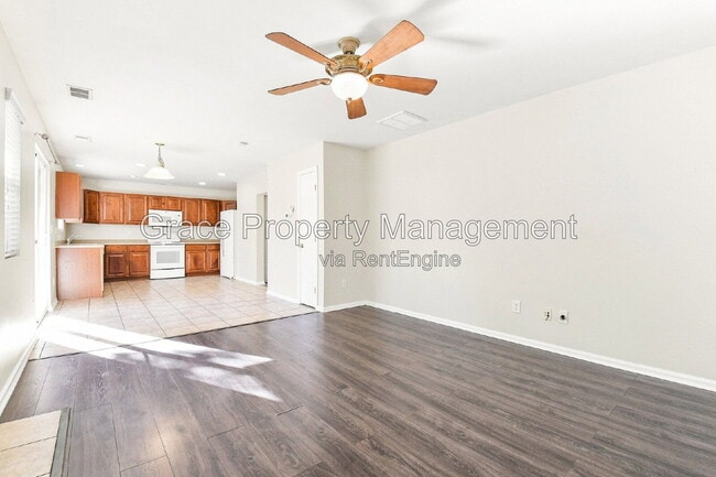 Building Photo - 5177 Pelican St
