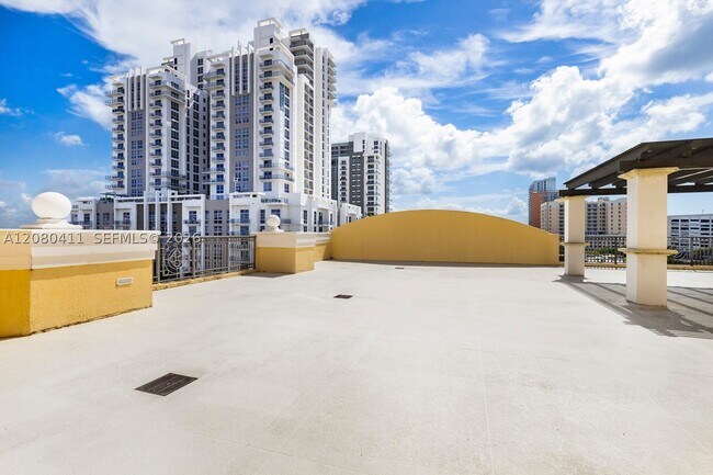 Building Photo - 8390 SW 72nd Ct