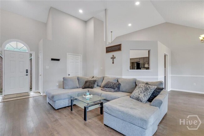 Building Photo - 179 Salt Landing Cir