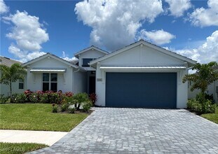 Building Photo - 9046 Montserrat Dr
