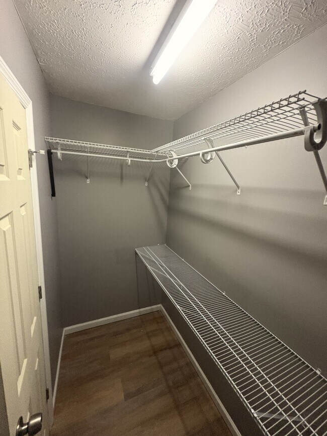 Building Photo - 31 Agappa Ln