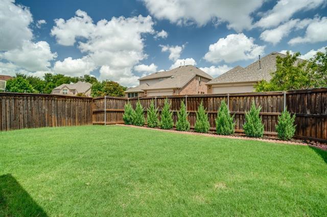 Building Photo - 1060 Enchanted Rock Dr