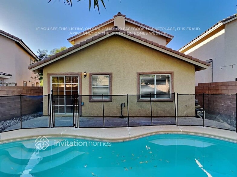 Building Photo - 546 Poplar Leaf St