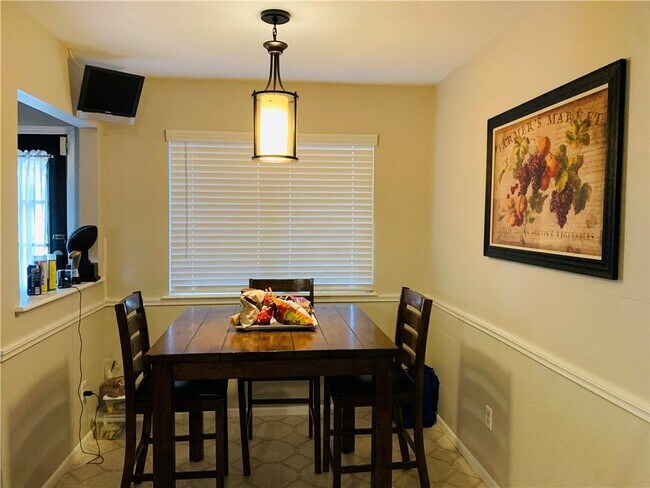 Building Photo - 5005 Goldeneye Dr