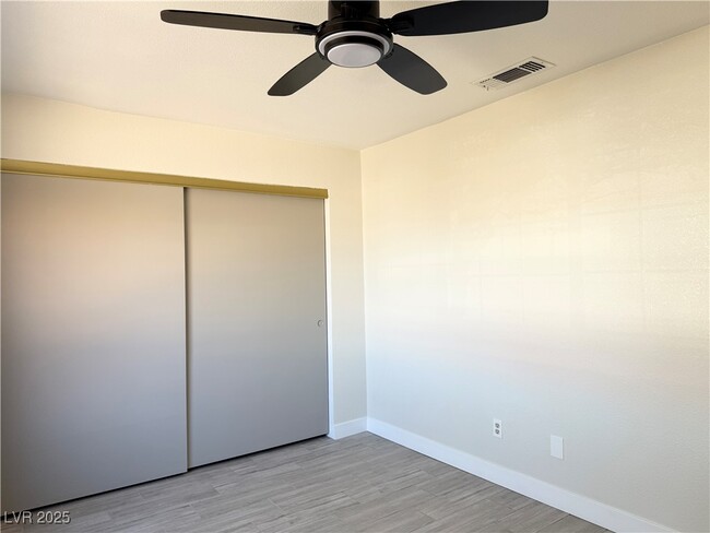 Building Photo - 6357 Cobalt Ln