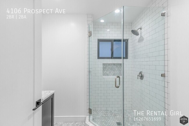 Building Photo - Newly Re-Imagined 2 Bed/ 2 Bath Backhouse ...