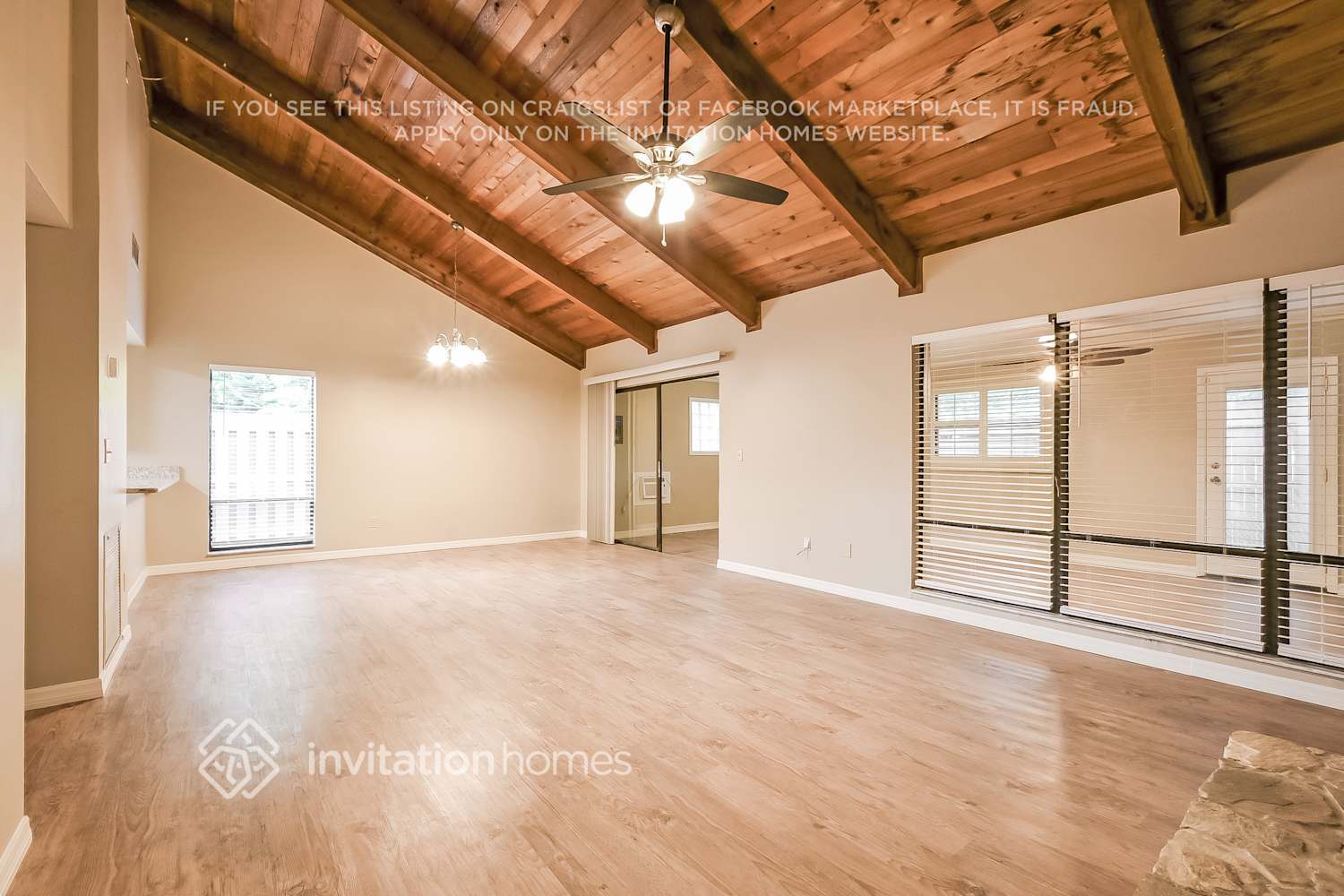 Building Photo - 1124 Dappled Elm Ln