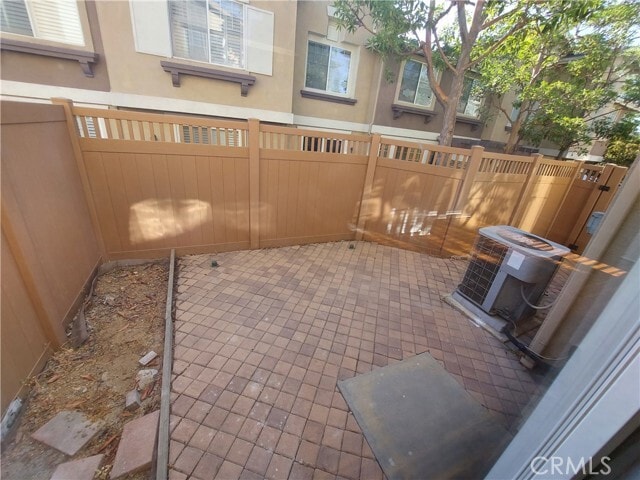 Building Photo - 17811 Cottonwood Ct