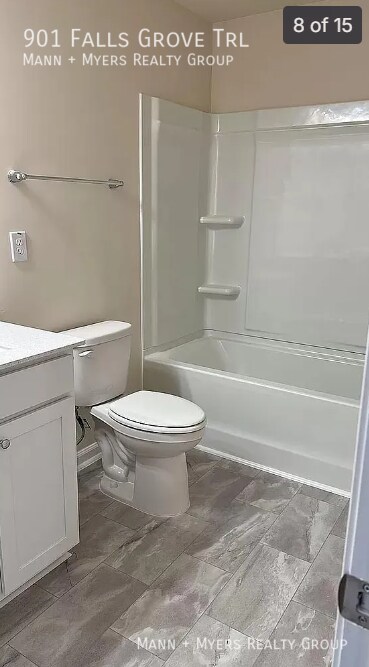 Building Photo - 901 Falls Grove Trl