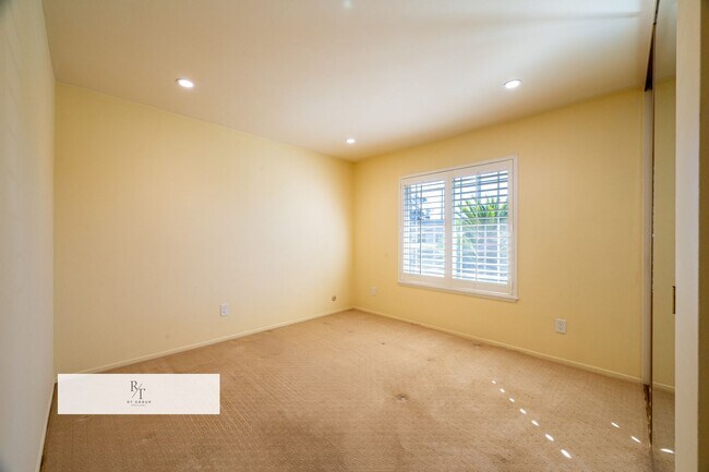 Building Photo - Quiet Cul-De-Sac Living with Pool – Arcadia Unified Schools