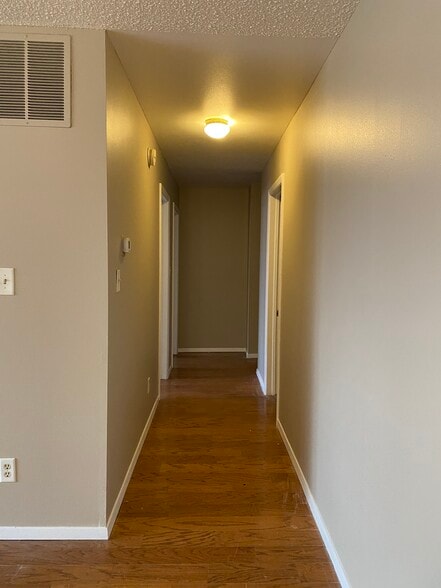 Building Photo - 3504 11th Ave N