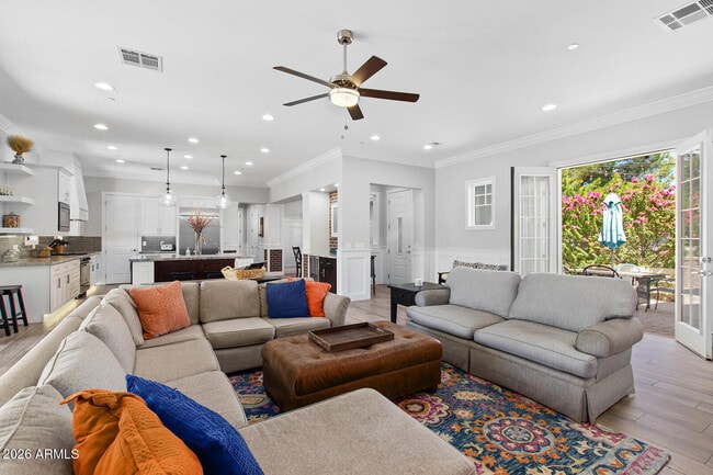 Building Photo - 3412 N Kachina Ln