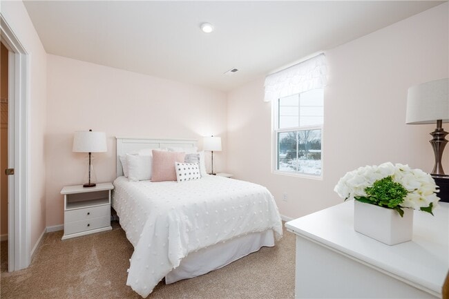 Building Photo - 257 Nevins Rd