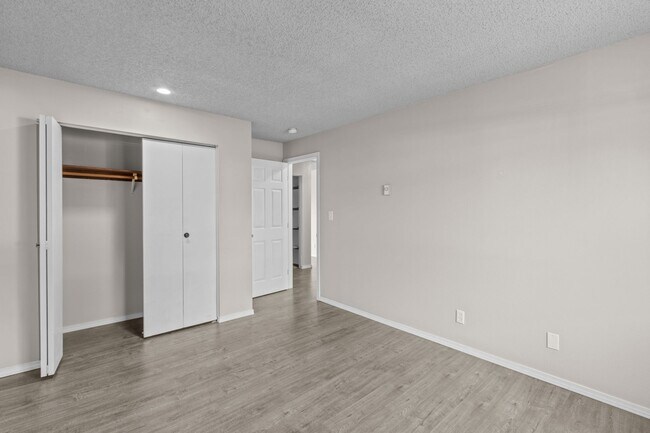 Building Photo - Free rent through June! Amazing one bedroo...