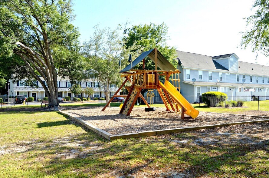 Building Photo - 107 Hemingway Cir