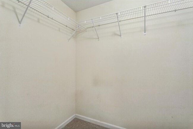 Building Photo - 14610 Balsam Ct