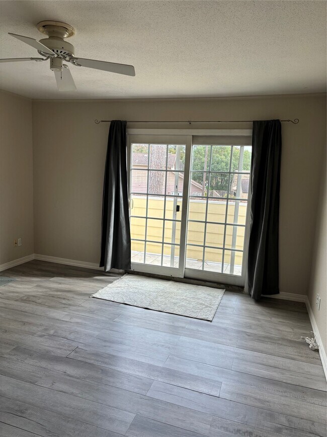 Building Photo - 14515 Wunderlich Dr