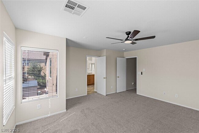 Building Photo - 719 Quayside Ct