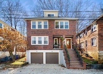 Building Photo - 96 Colborne Rd