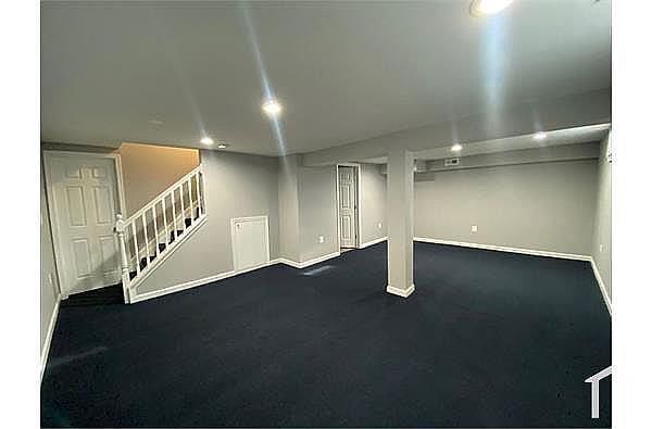 Building Photo - 4 Bedroom detached house