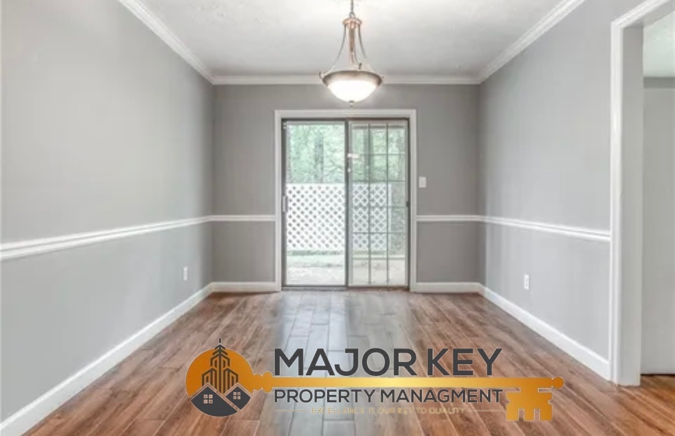 Building Photo - 2340 Beaver Ruin Rd