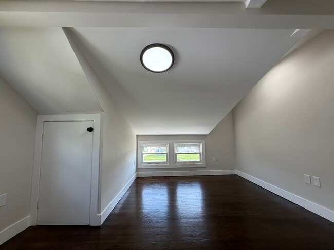 Building Photo - 1471 Frances Ln