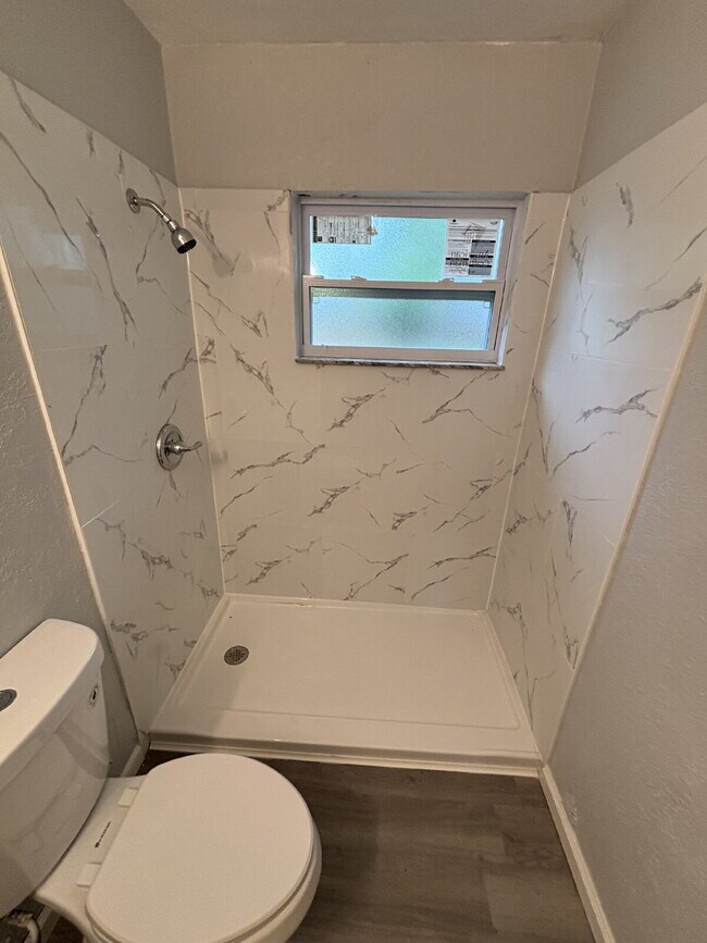 Building Photo - Newly Remodeled 4BR Home in Lake Wales – Prime Location!