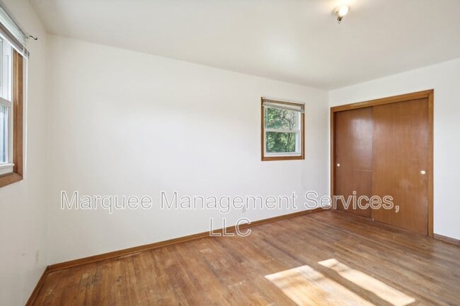 Building Photo - 4903 Camden Rd