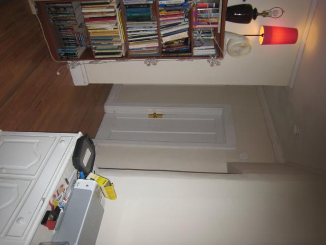 Building Photo - 54 Egmont St