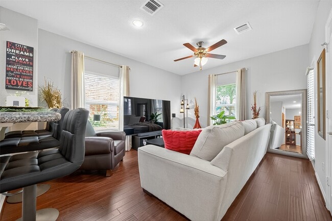 Building Photo - 278 Capetown Way