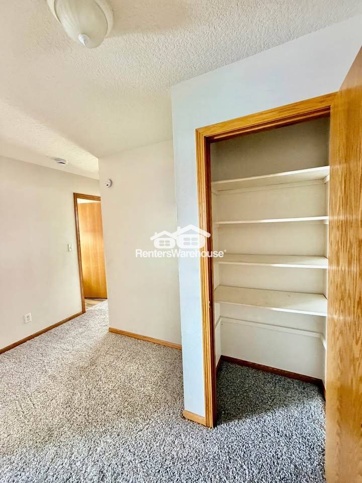 Building Photo - 3002 SE Grant St