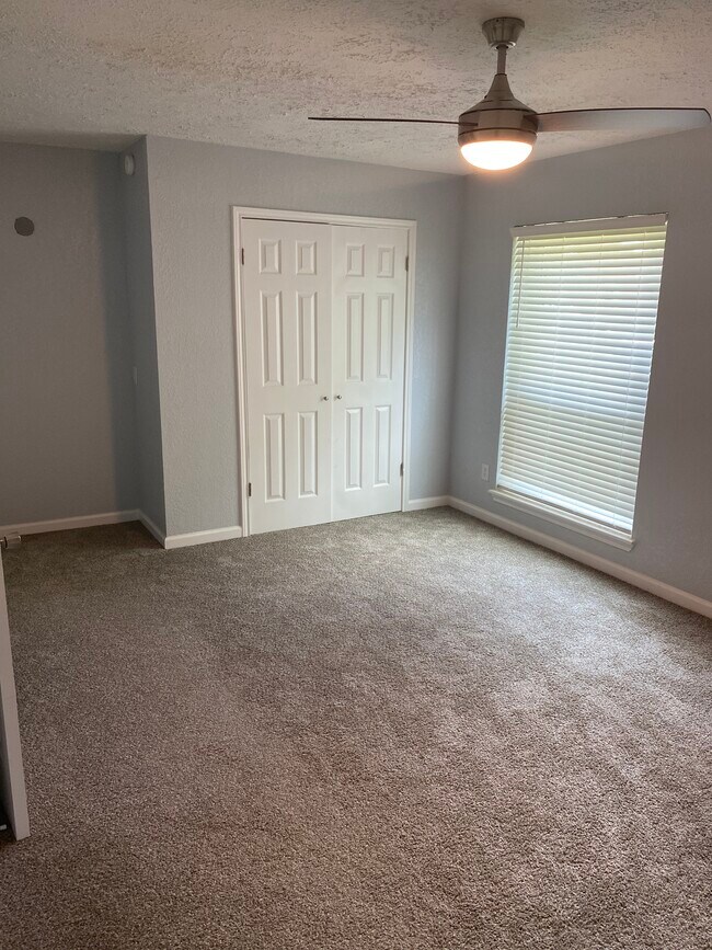 Building Photo - 8303 Coastway Ln