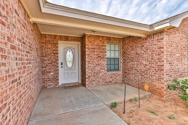 Building Photo - Cute 3 bedroom 2 bath in Frenship School District