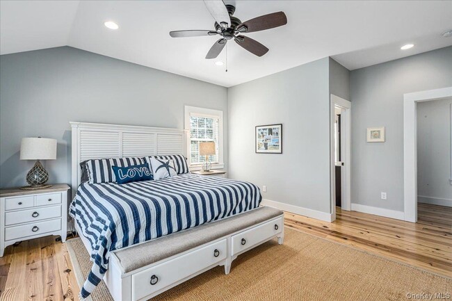 Building Photo - 60 Lilac Rd