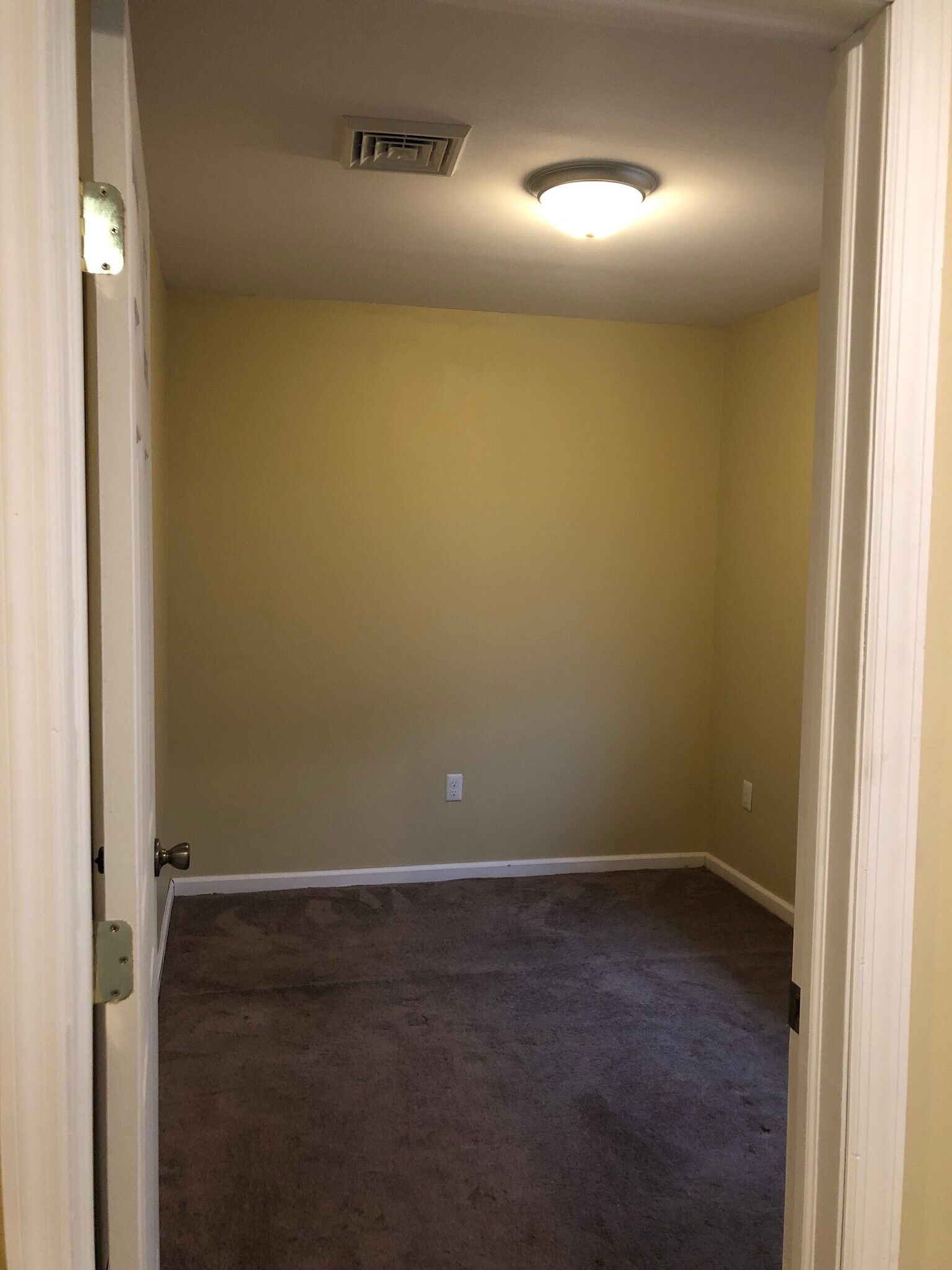 Building Photo - 272 Cleveland Ave