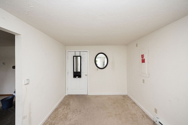 Building Photo - 90 Brightwood Ave