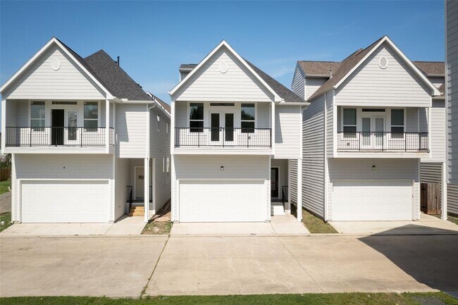 Building Photo - 1809 Palmetto Landing Dr