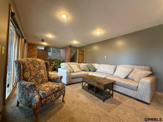 Building Photo - 15402 S 10th St