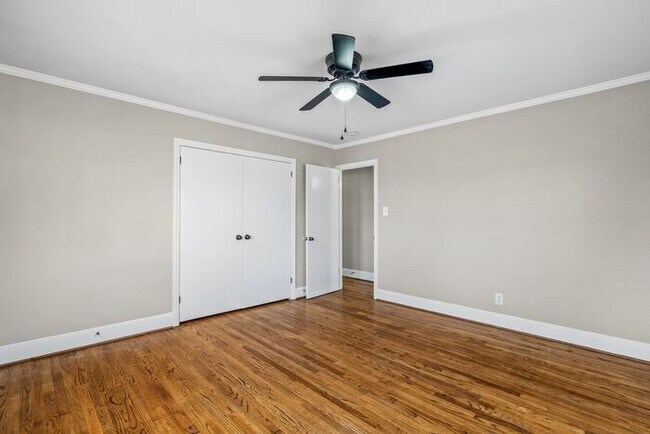 Building Photo - Elon - Large Brick Home, Hardwoods, Granite Counter-Tops, SS Appliances, Fire Place, Carport - Mu...