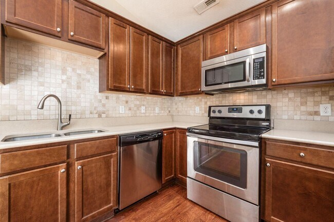 Building Photo - 4226 Colister Dr