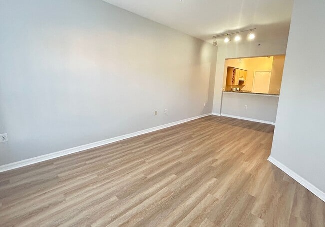 Building Photo - 1 Bed/1 Bath Condo in Gorgeous Resort Style Community