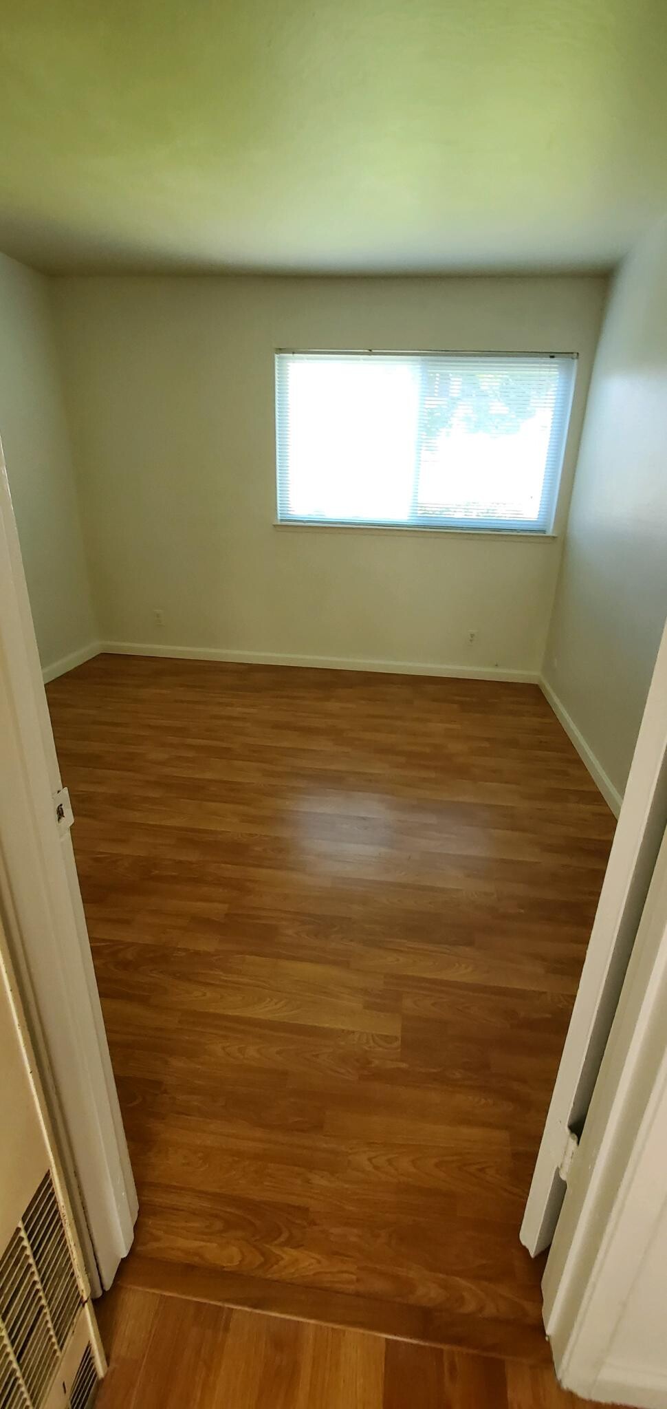 Building Photo - 4061 Park Center Ln