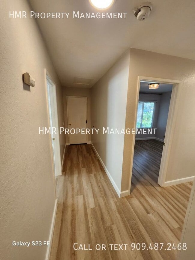 Building Photo - THIS HOUSE IS SPLIT  in a quiet Rancho Cuc...